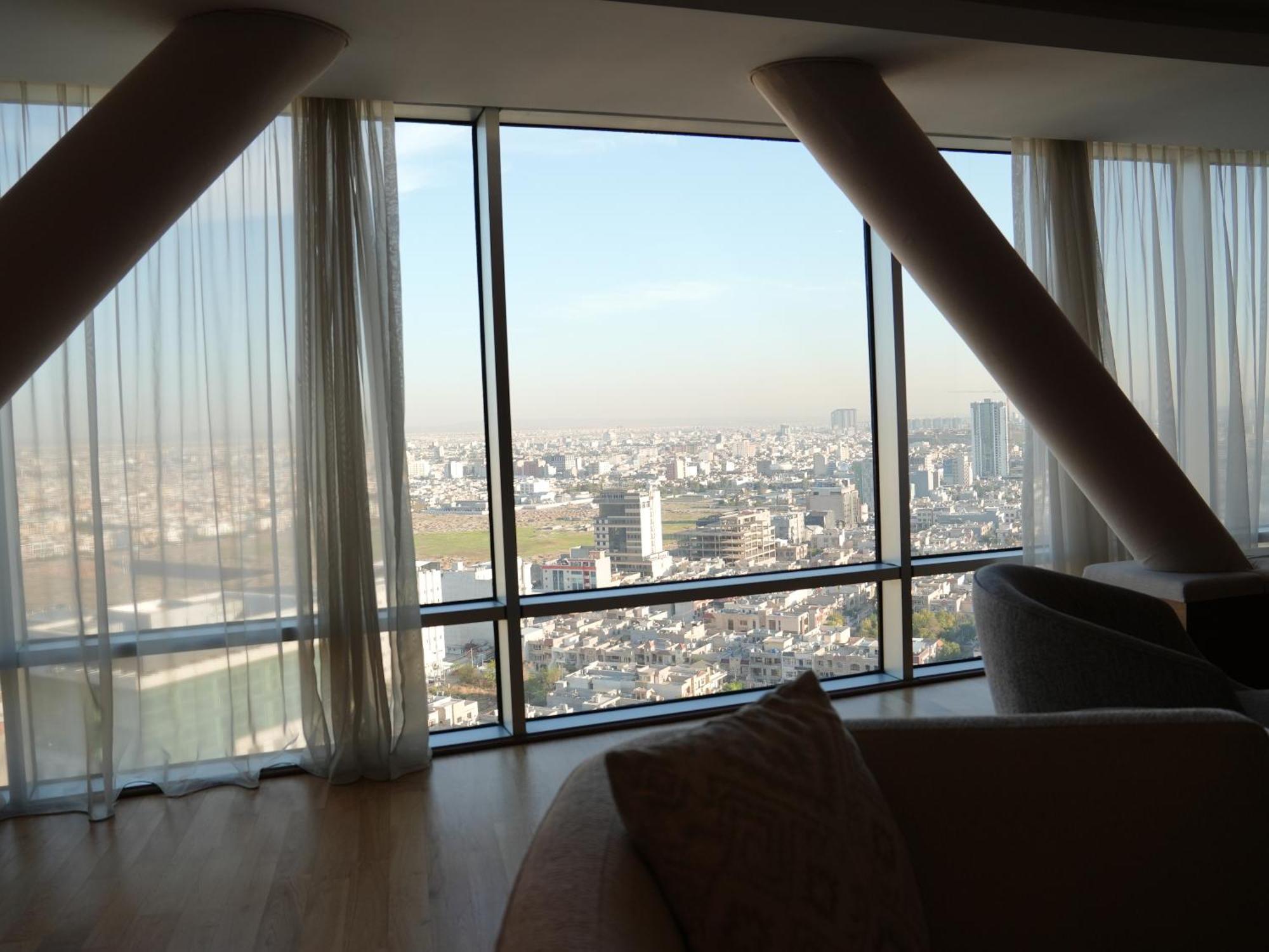 Radisson Hotel & Residences Erbil Esterno foto