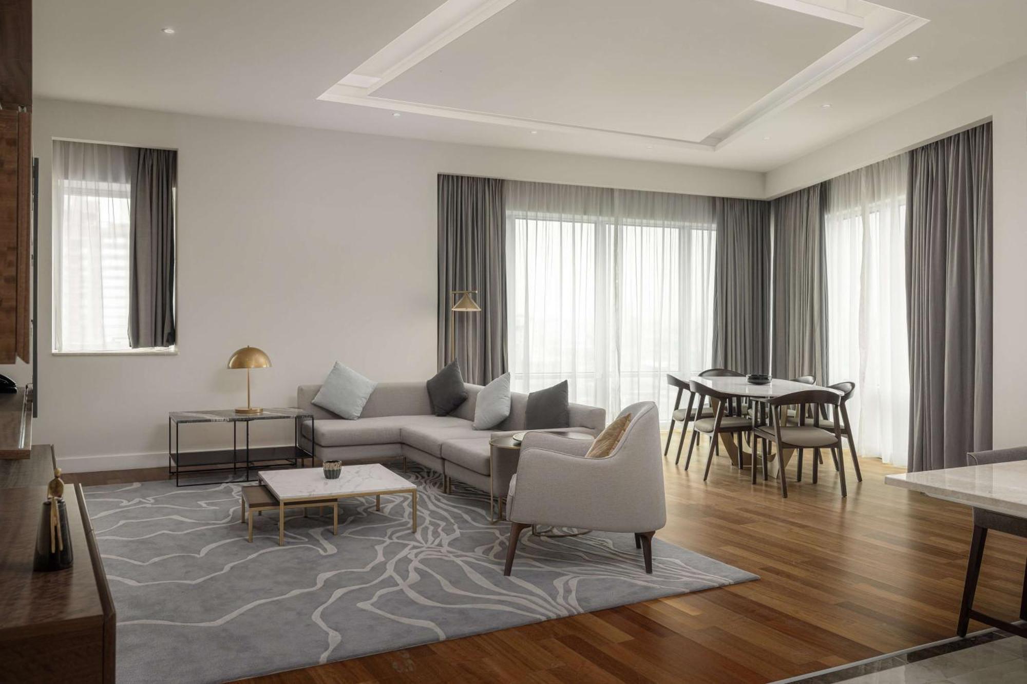 Radisson Hotel & Residences Erbil Esterno foto