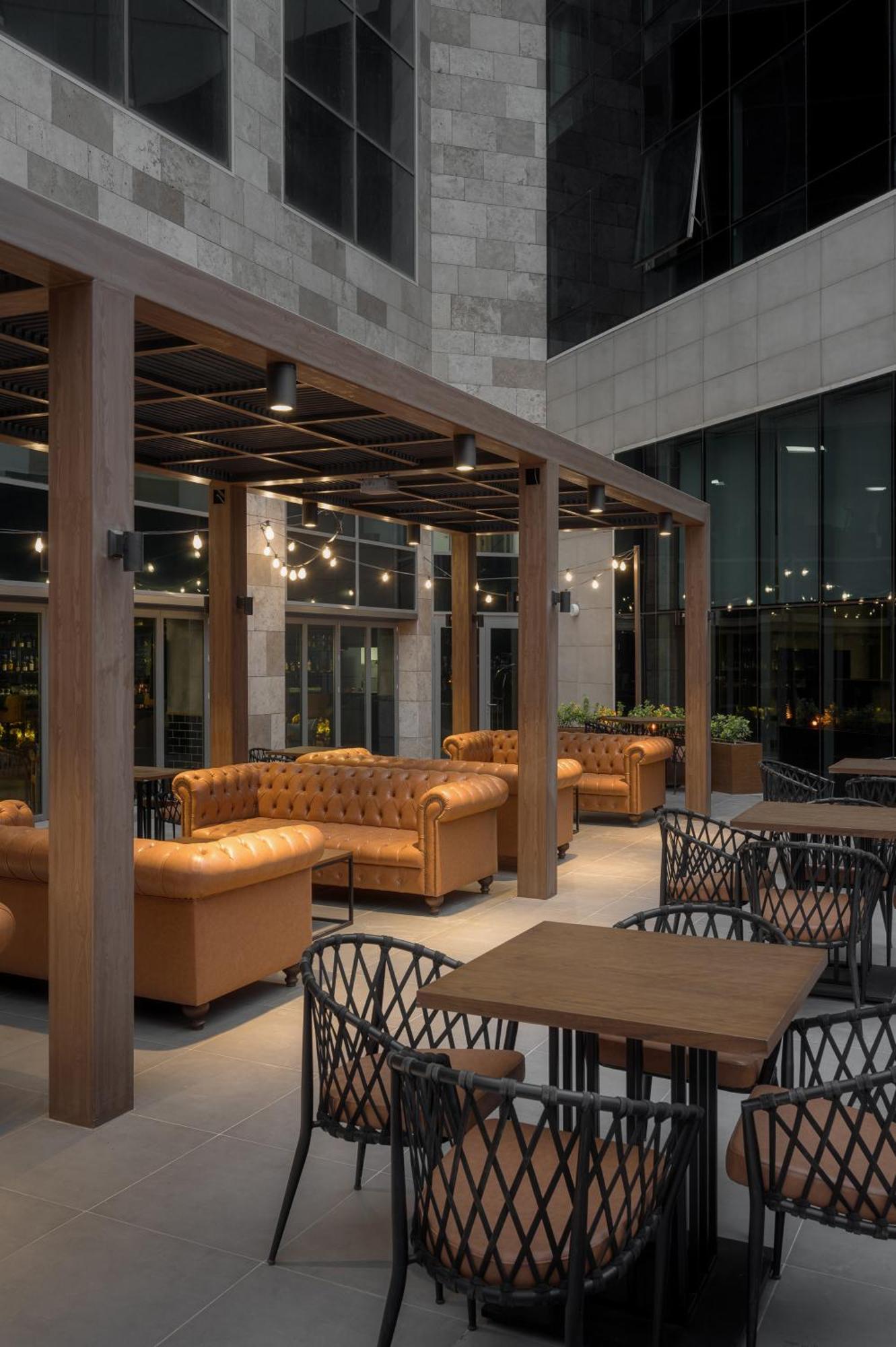 Radisson Hotel & Residences Erbil Esterno foto