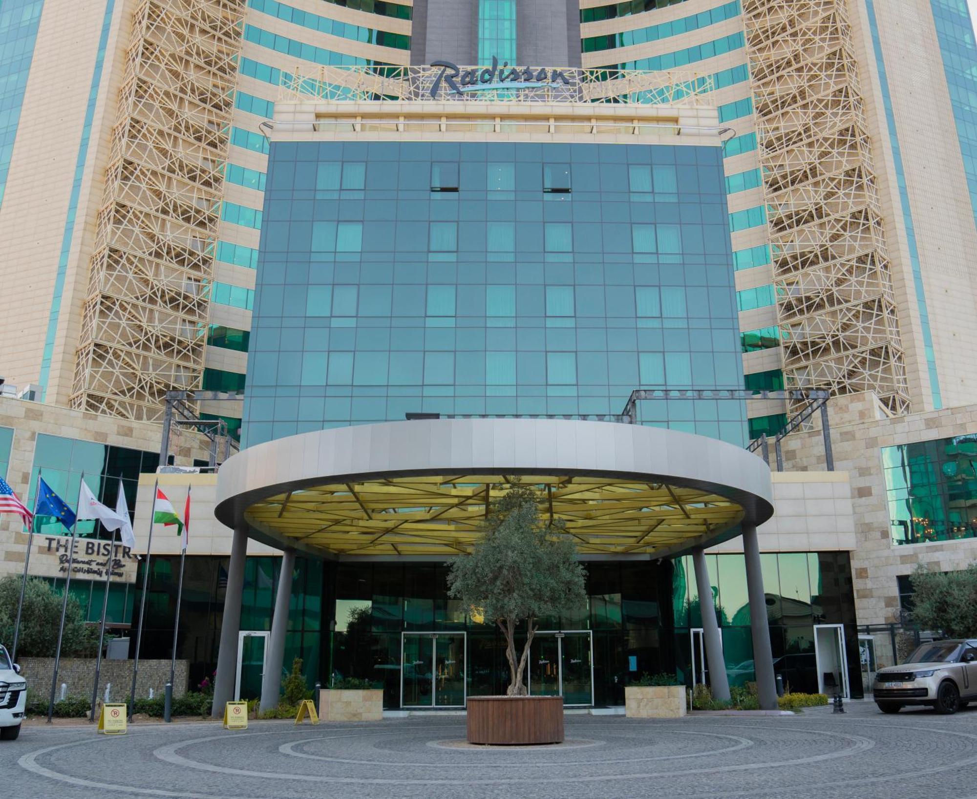 Radisson Hotel & Residences Erbil Esterno foto